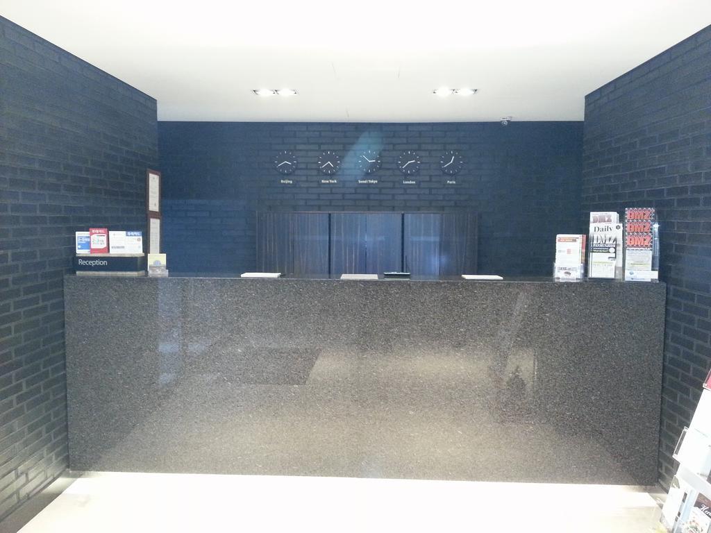I.T.W Hotel Seoul Bagian luar foto