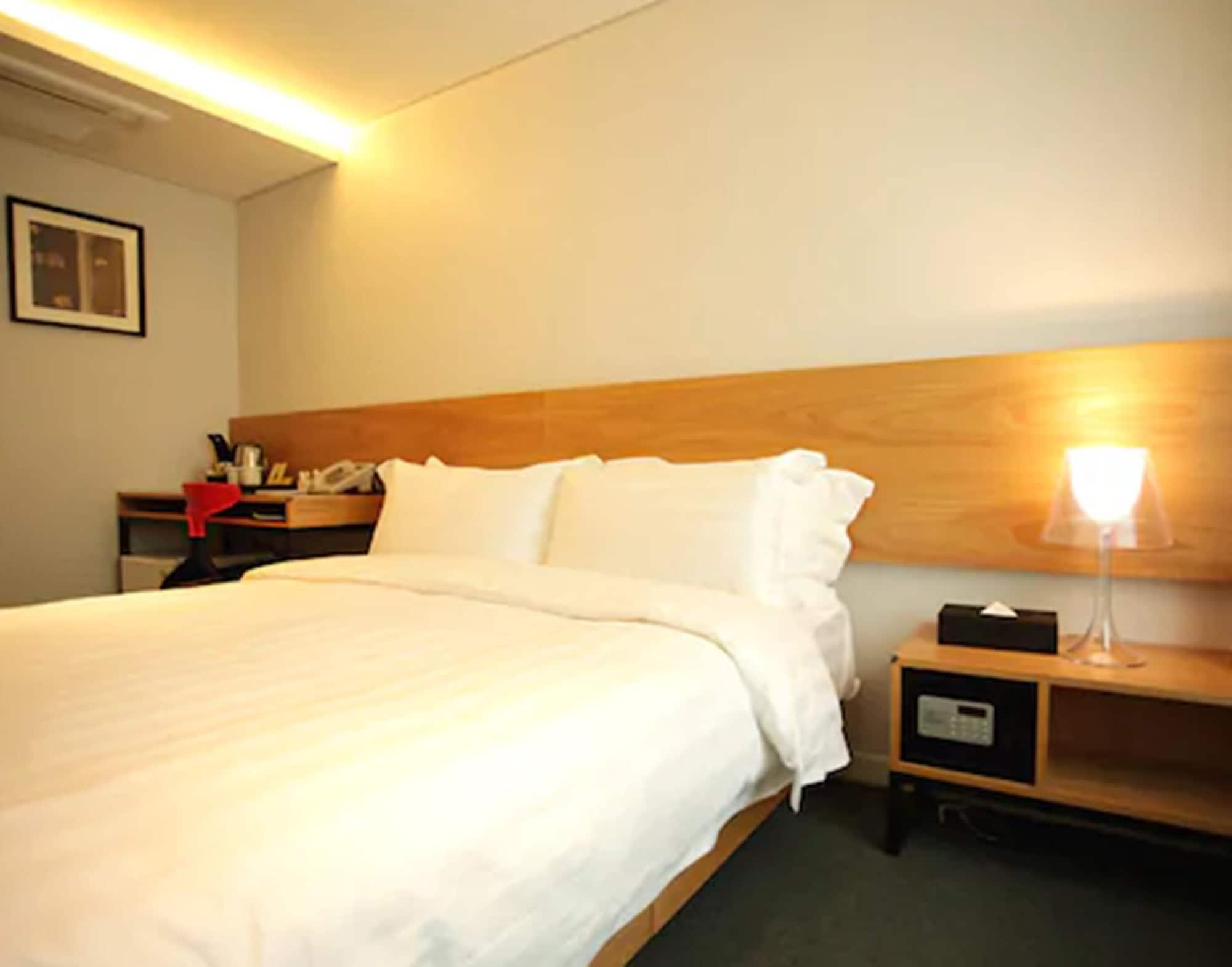 I.T.W Hotel Seoul Bagian luar foto