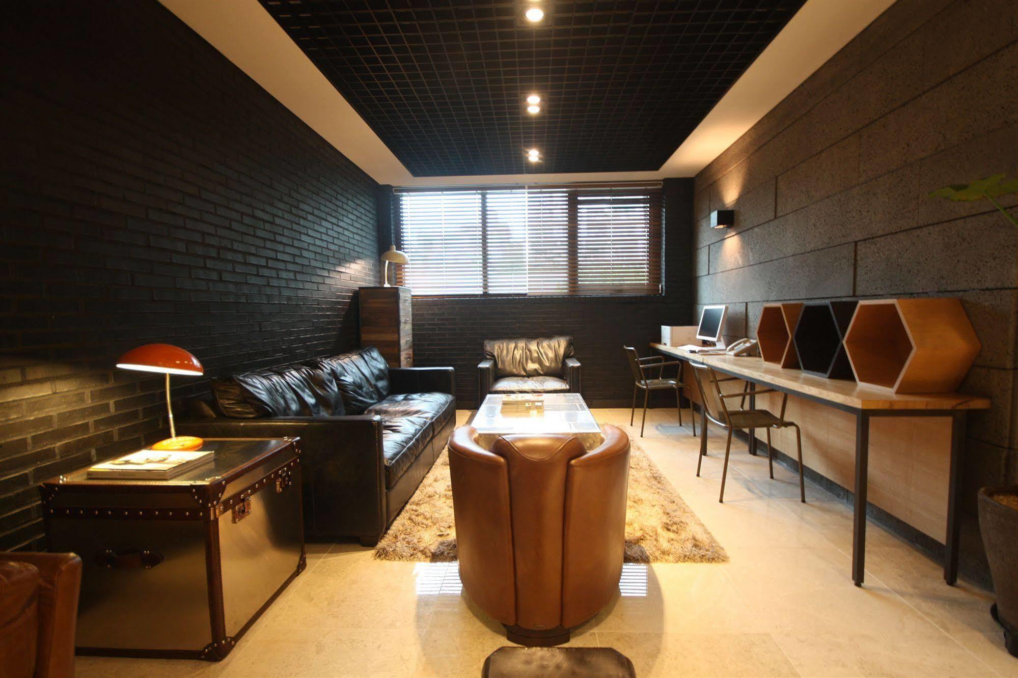 I.T.W Hotel Seoul Bagian luar foto