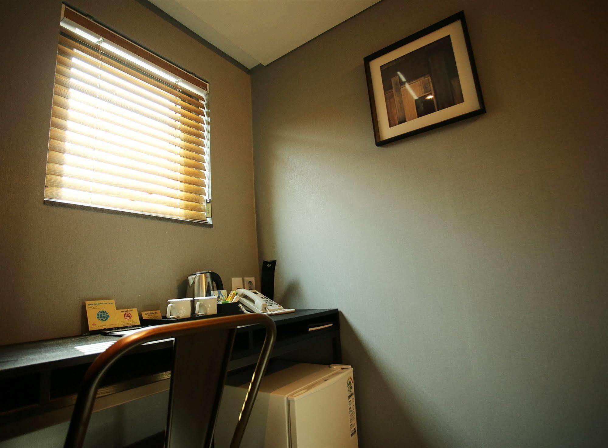 I.T.W Hotel Seoul Bagian luar foto